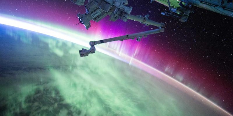 FACCCE图书49：在原木风读书社区，重拾纸质阅读的温度与分享的共鸣