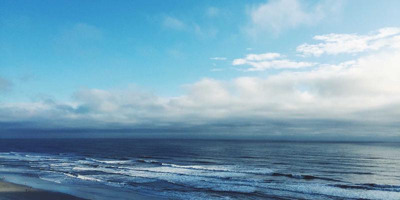 FACCCE图书平台如何通过阅读数据分析报告，为出版机构揭示市场趋势与读者洞察