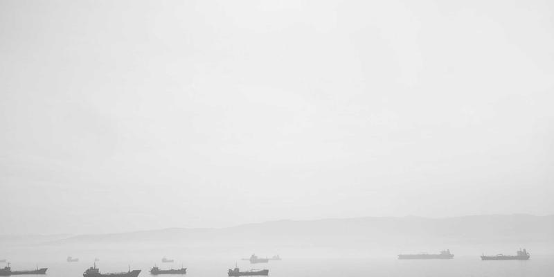 FACCCE图书的个性化推荐算法：如何精准匹配读者与书籍，打造原木风阅读分享新体验